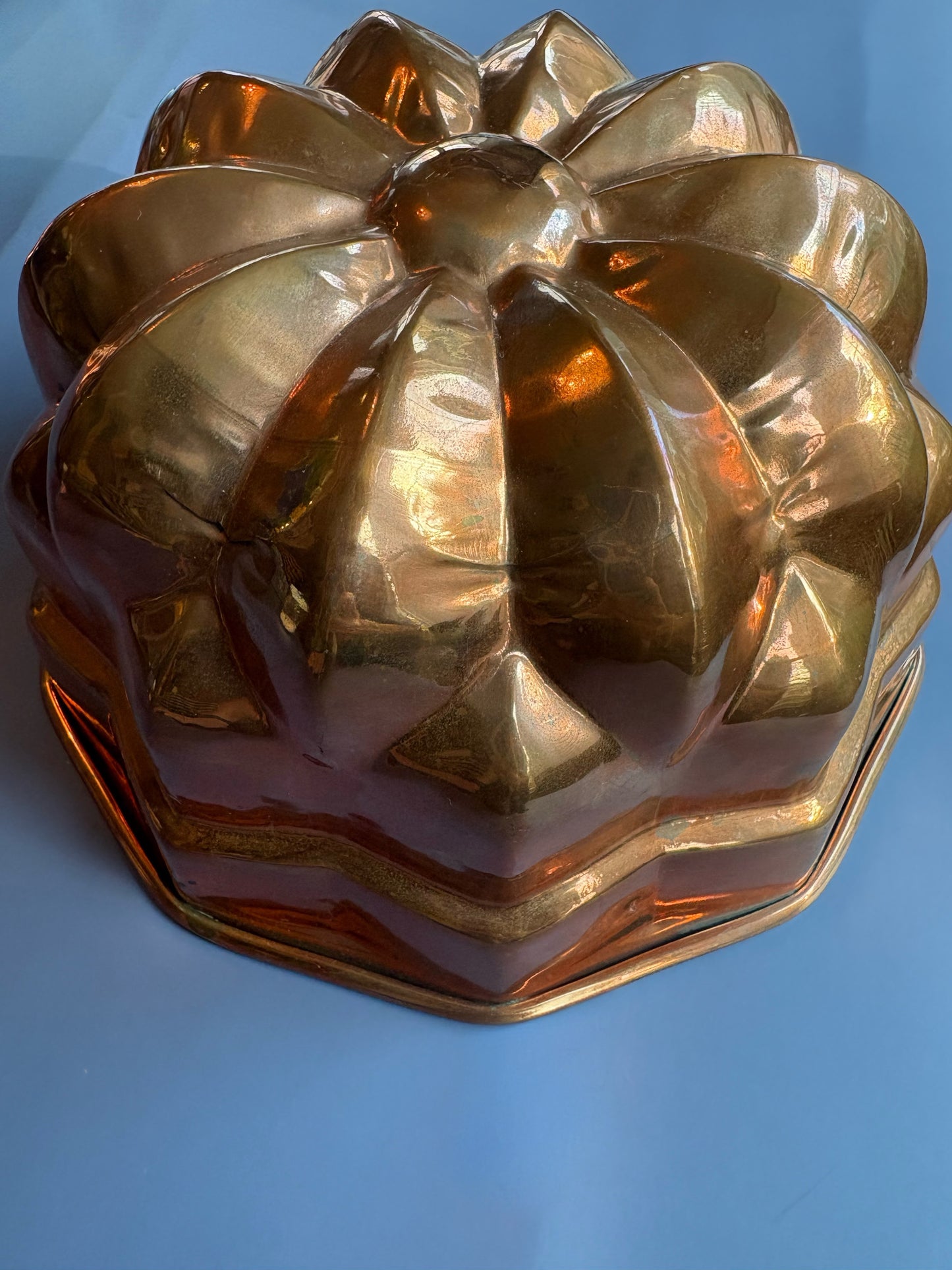 Vintage Round and Chevron Copper Mold