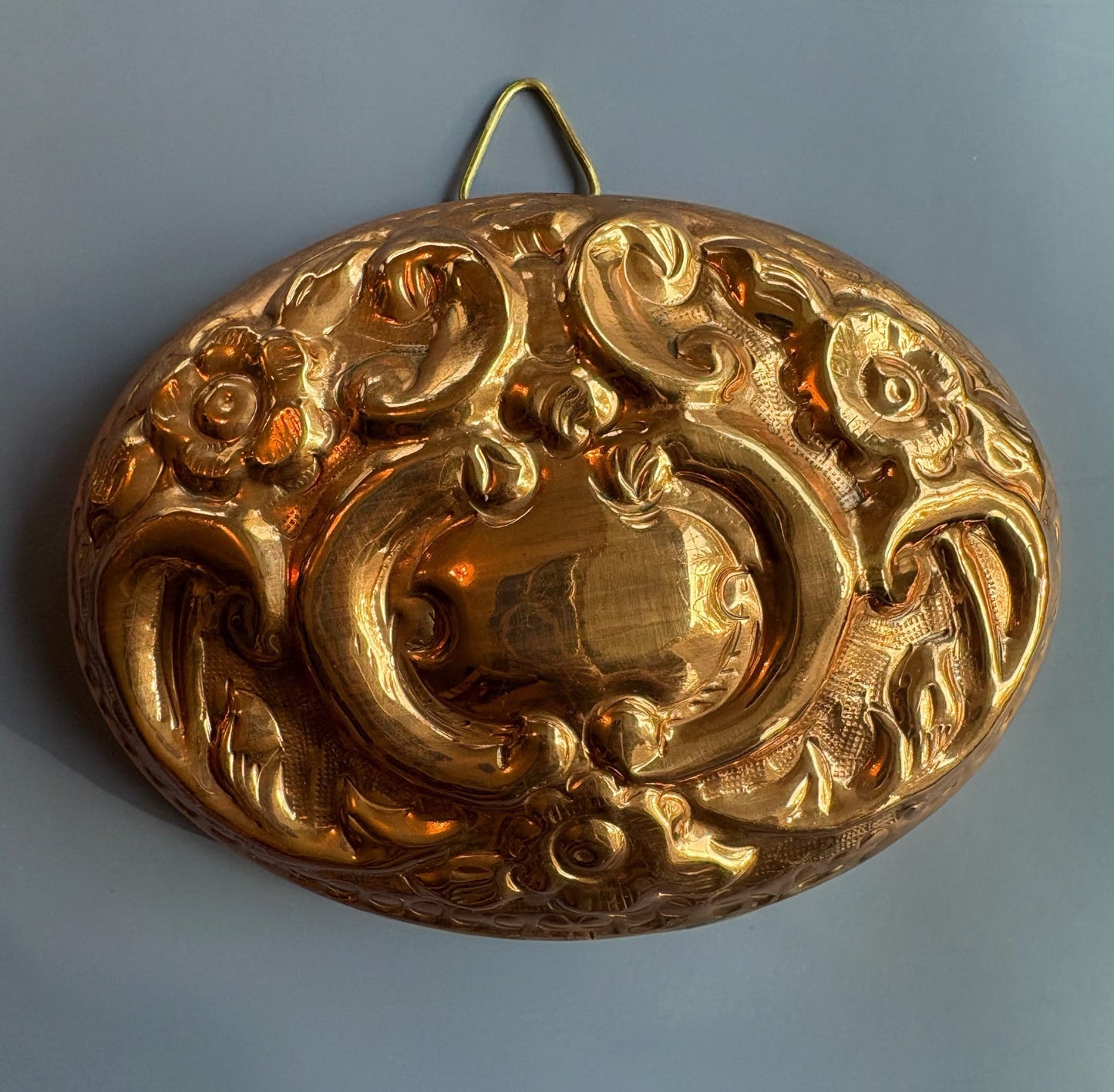 Vintage Oval Floral Copper Mold