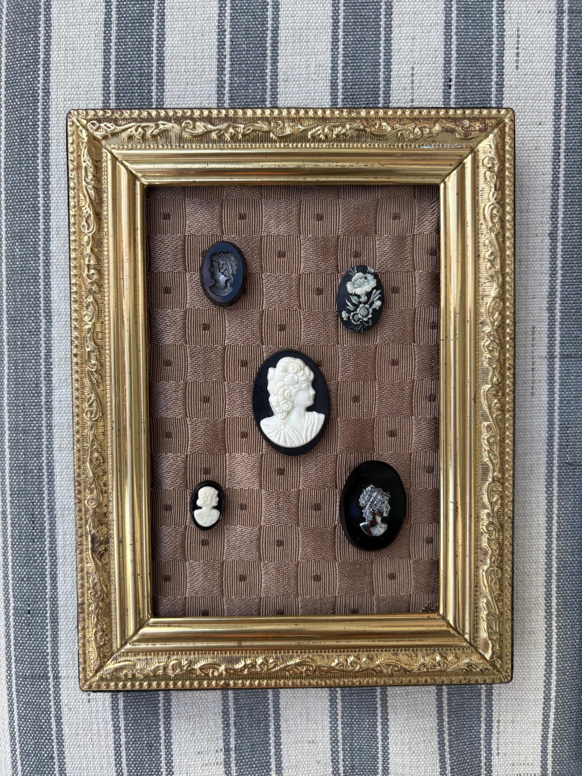 5 Cameos in a Brass Frame
