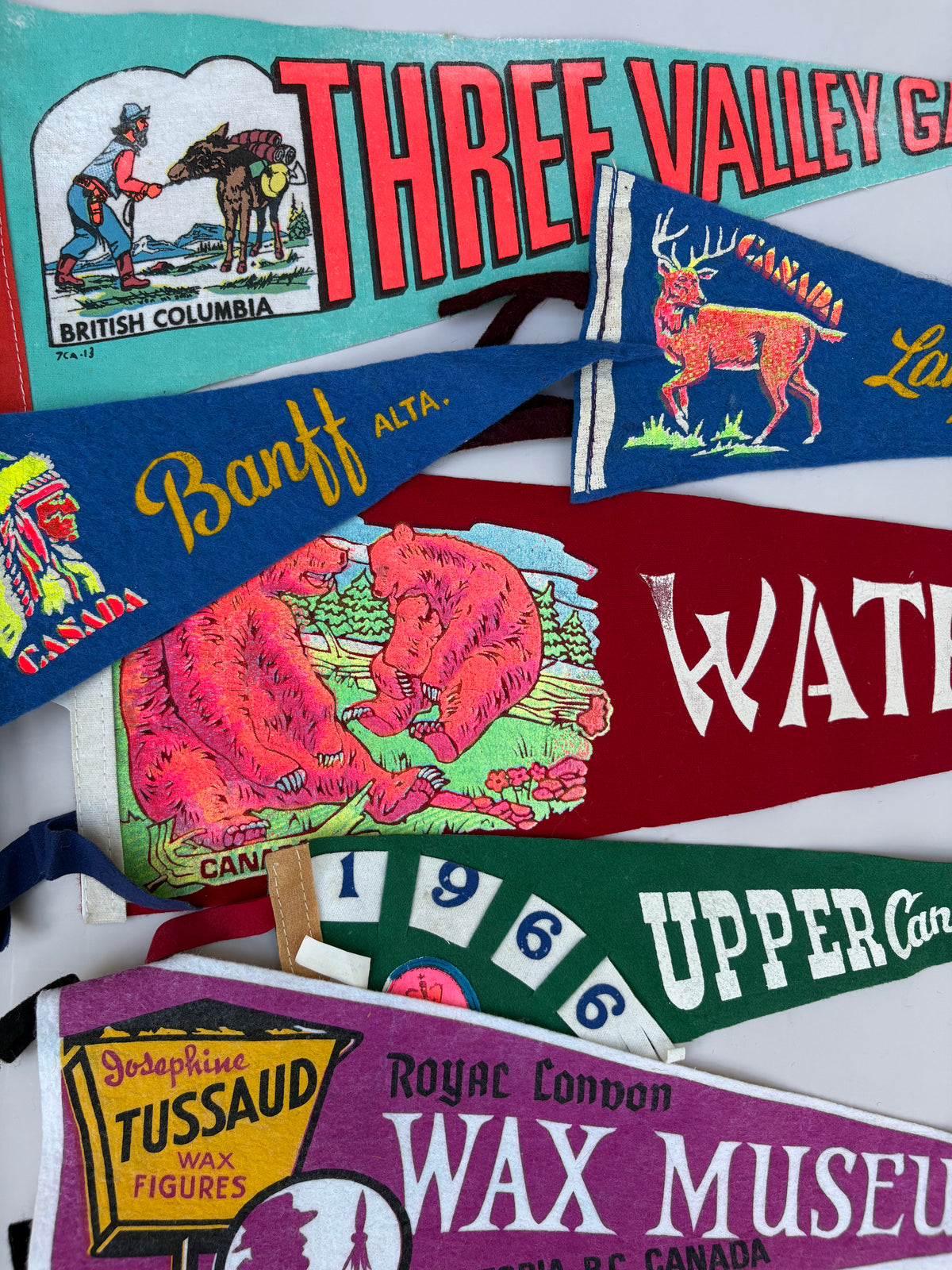 Vintage Banff, Alberta pennant